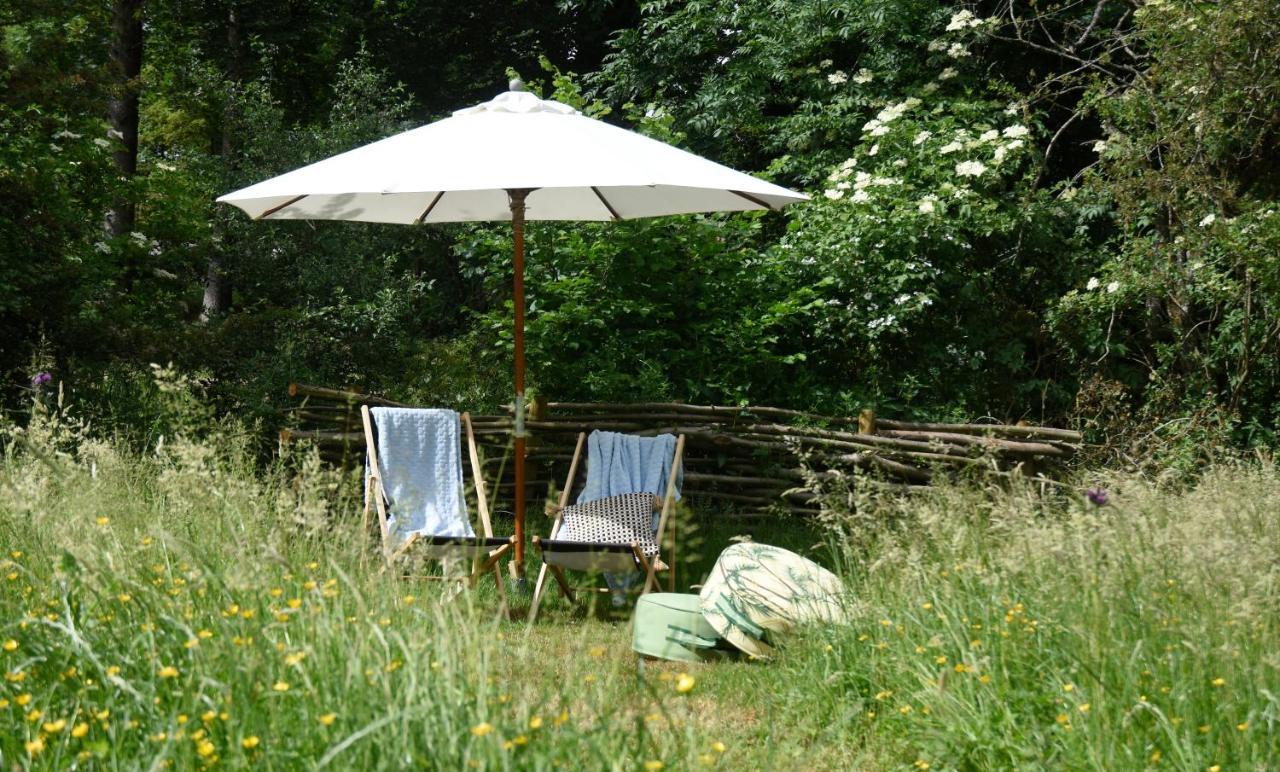 Hotel Glamping Du Moulin Bastogne Esterno foto